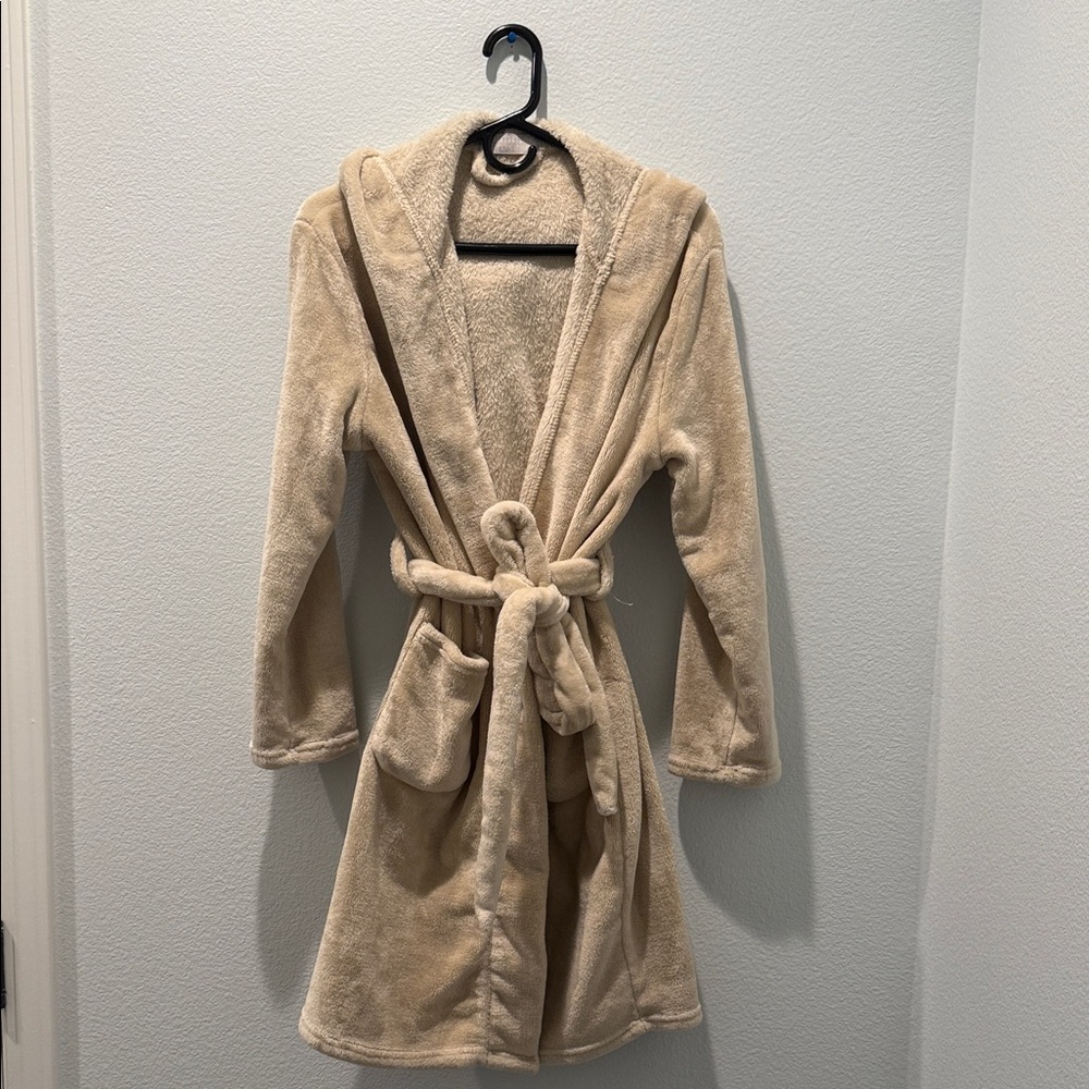 Cozy Summer & Rose Tan Hooded Robe
